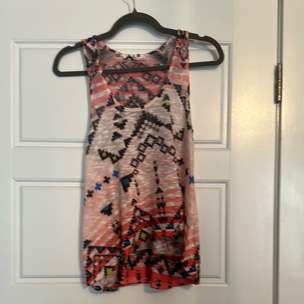 Gaze Multicolor Geometric Tank Top